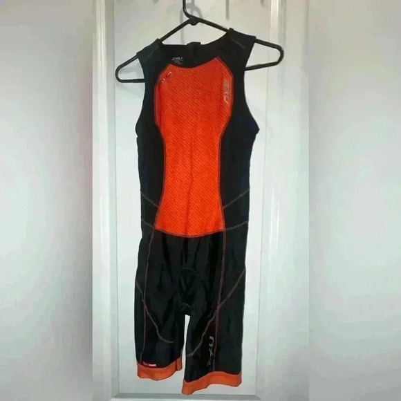 2xu Other - 2XU Mens Perform Rear Zip Trisuit